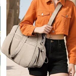 Gym Tan Bag Medium Sz